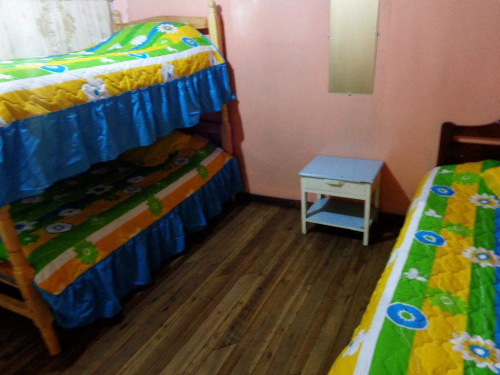 Hostal Yumbo Imperial Quito Cameră foto